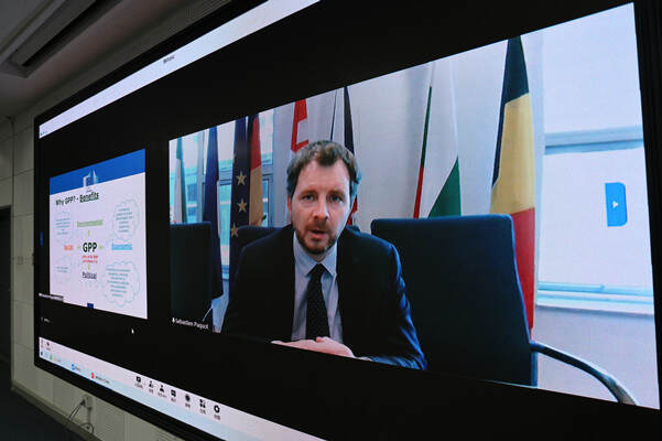 碳中和愿景下的政府綠色采購國際研討會暨環境標志產品政府采購十五周年在京舉行